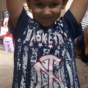 Meet your Posher, Ari